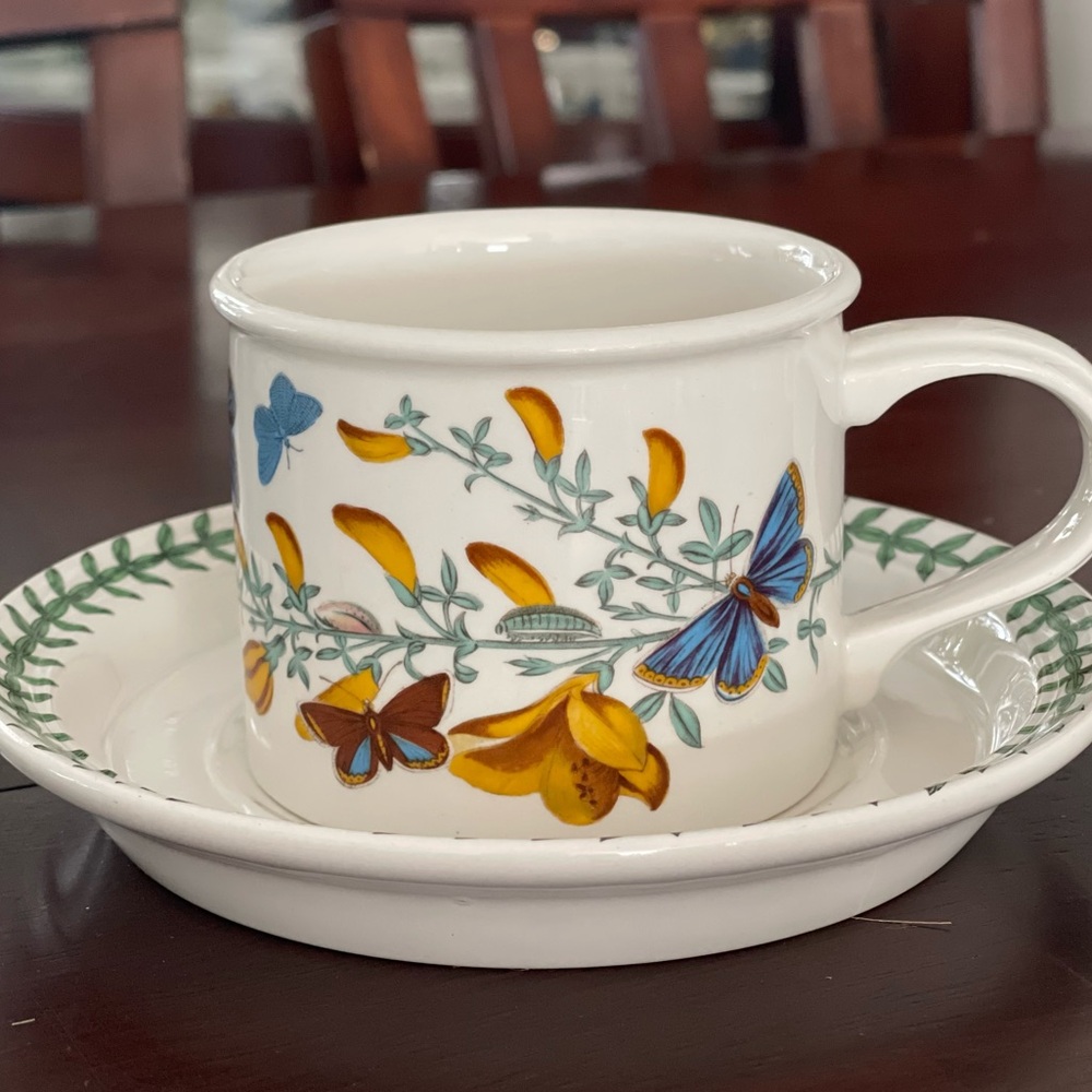 Sold The Botanic Garden tea-coffee set
